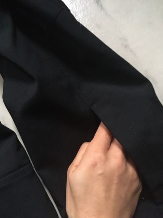 【美品／送料無料】クリーニング済／PRADA ／高機能アウターシェル