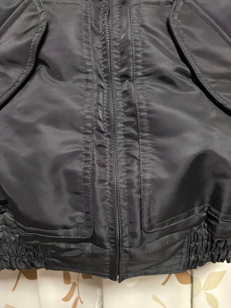 ✨新品未使用品✨YELLOWCORN ブラックジャケット　秋　冬　刺繍ロゴ　M