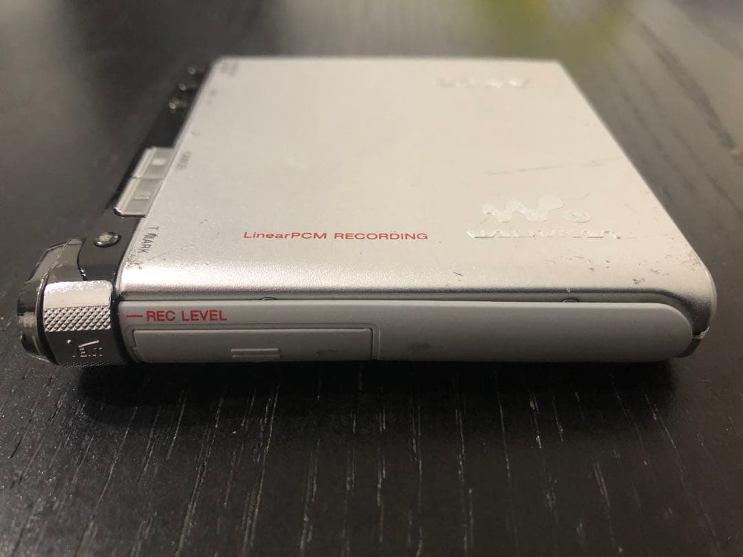 希少SONY ソニー Hi-MD WALKMAN MZ-RH1 MDウォークマン