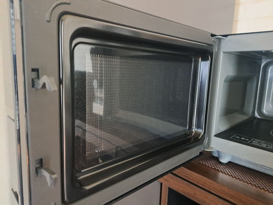 2025年製　保証期間中　パナソニック電子レンジ　NEーFL222 単機能　美品