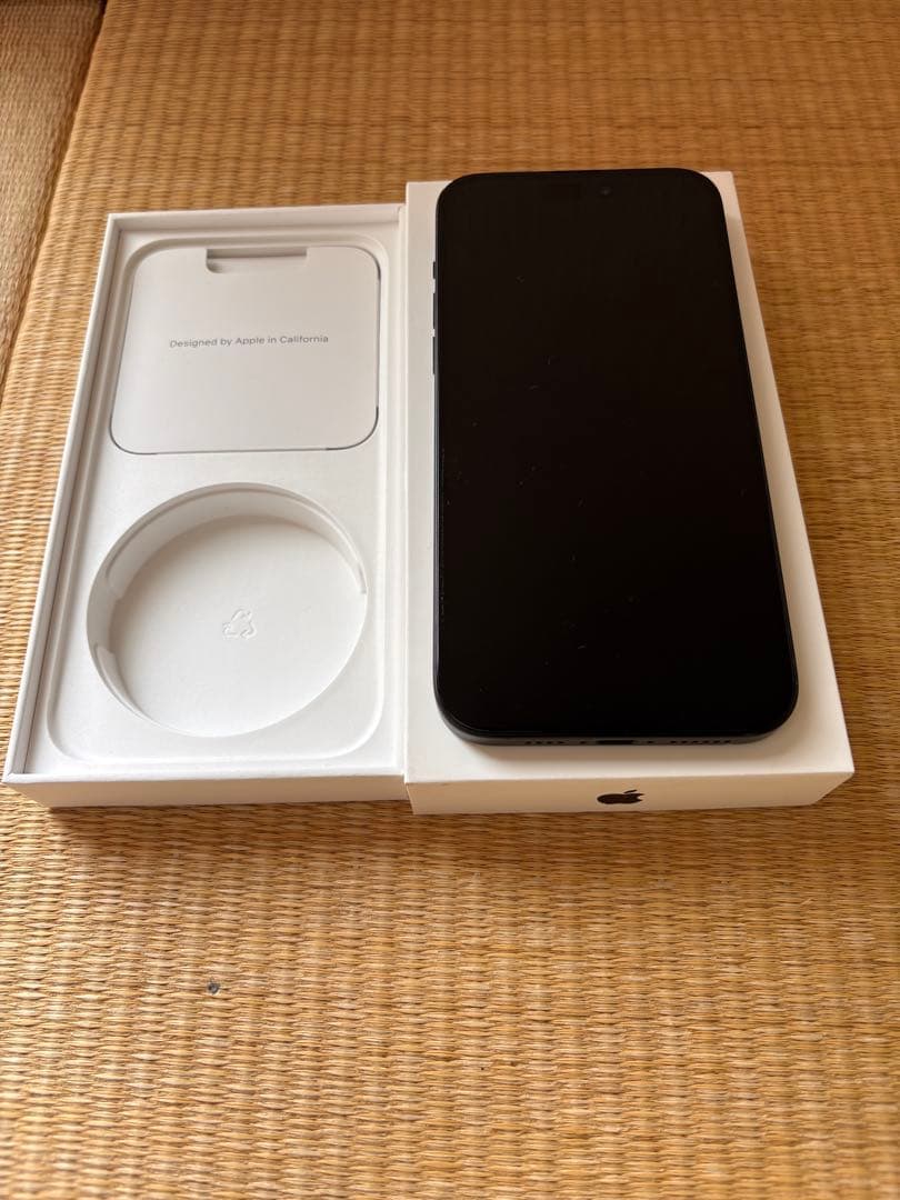 iPhone15 plus 128GB&PITAKAケース