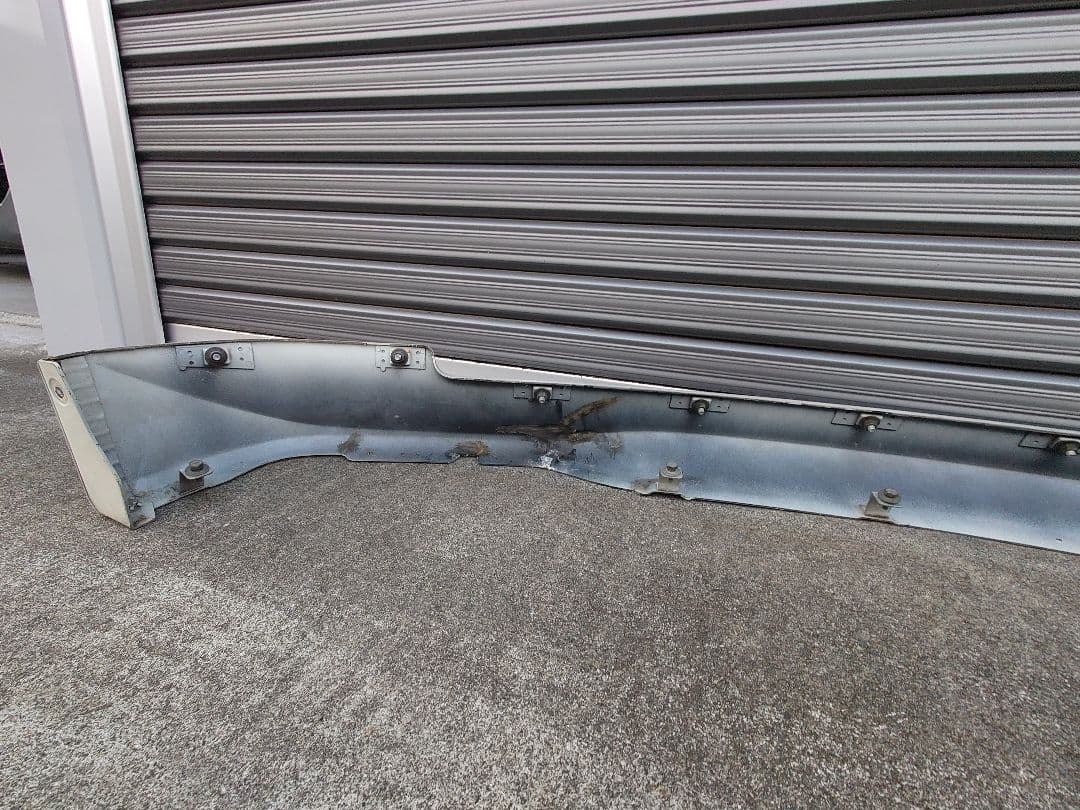 １２ＳＲマーチ　フロントリップスポイラー