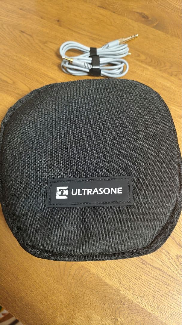 ULTRASONE Signature Pure White ヘッドホン