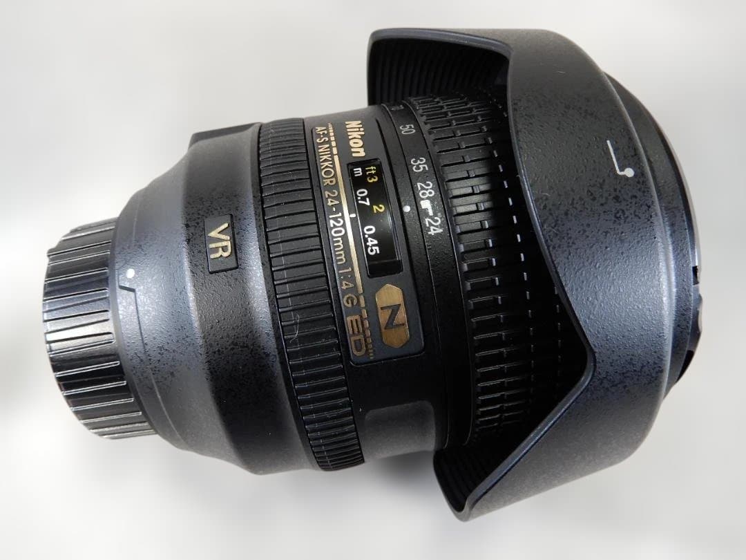 Nikon・AF-S NIKKOR 24-120mm 1:4 G ED VR N