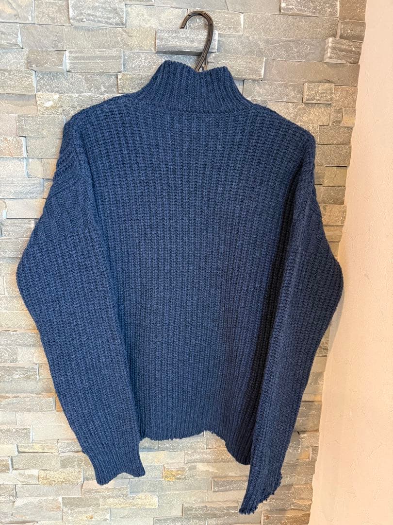 MARNI マルニ　ネイビー タートルネックニット２０２５ＡＷ