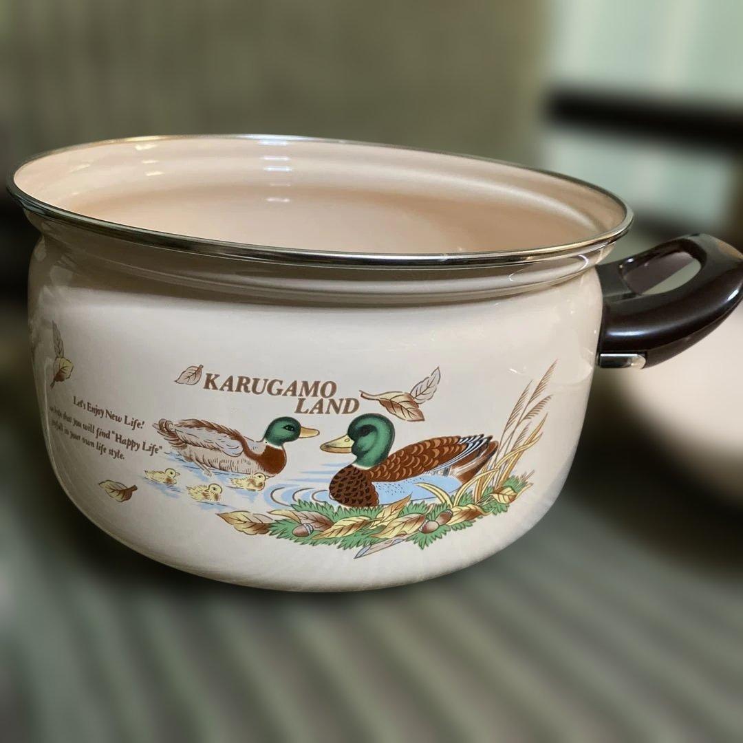 20cm 3.5ℓ KARUGAMO LAND 両手鍋 蓋付き ベージュ 鴨