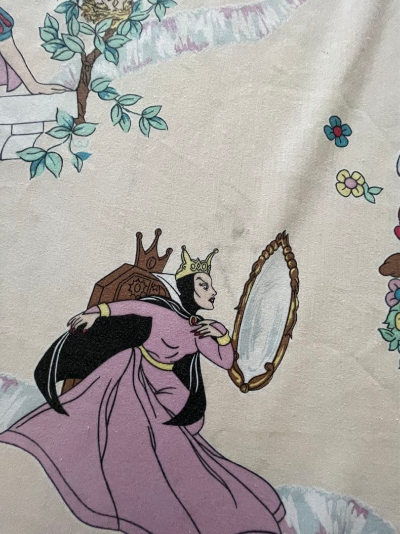 ☆ビンテージシーツ　レトロ　白雪姫　ディズニー　小人
