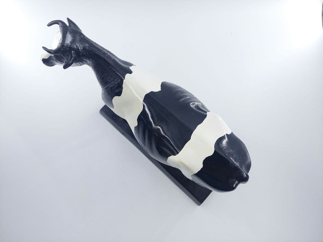 牛の置物 鉄製 乳牛 ホルスタイン 雌牛 オブジェ