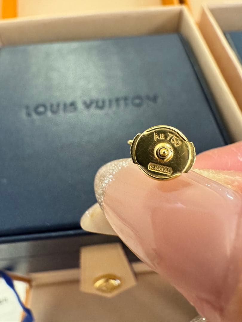 両耳セットLouis VuittonイディールブロッサムLV YG×ダイヤモンド