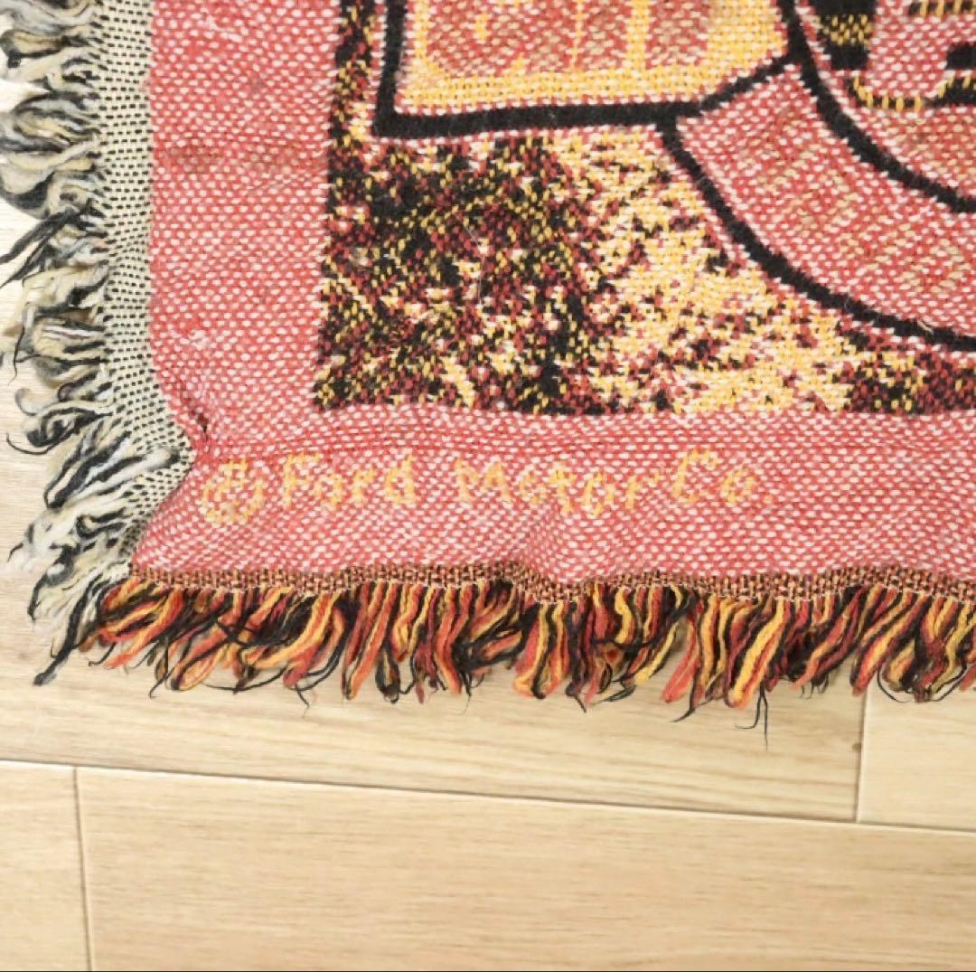 フォード　ラグ　ピックアップトラック