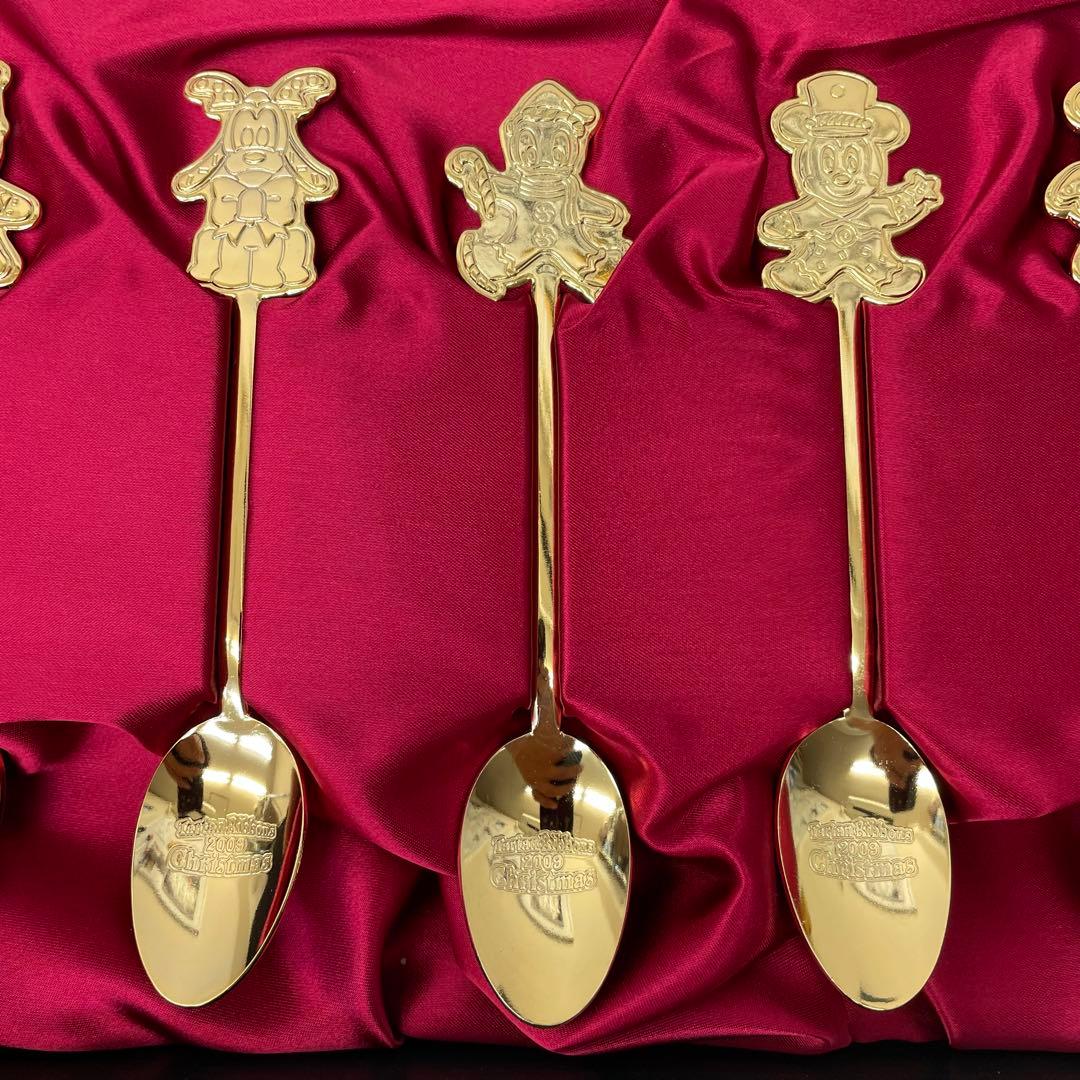 値下げレア品Tartan Ribbons Christmas 2009ディズニー