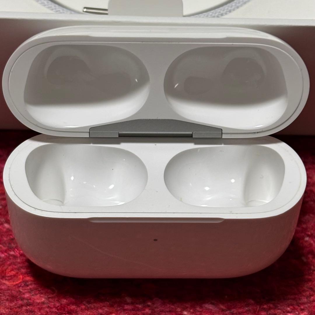 AirPods Pro (第2世代) MagSafe充電ケース (USB-C)