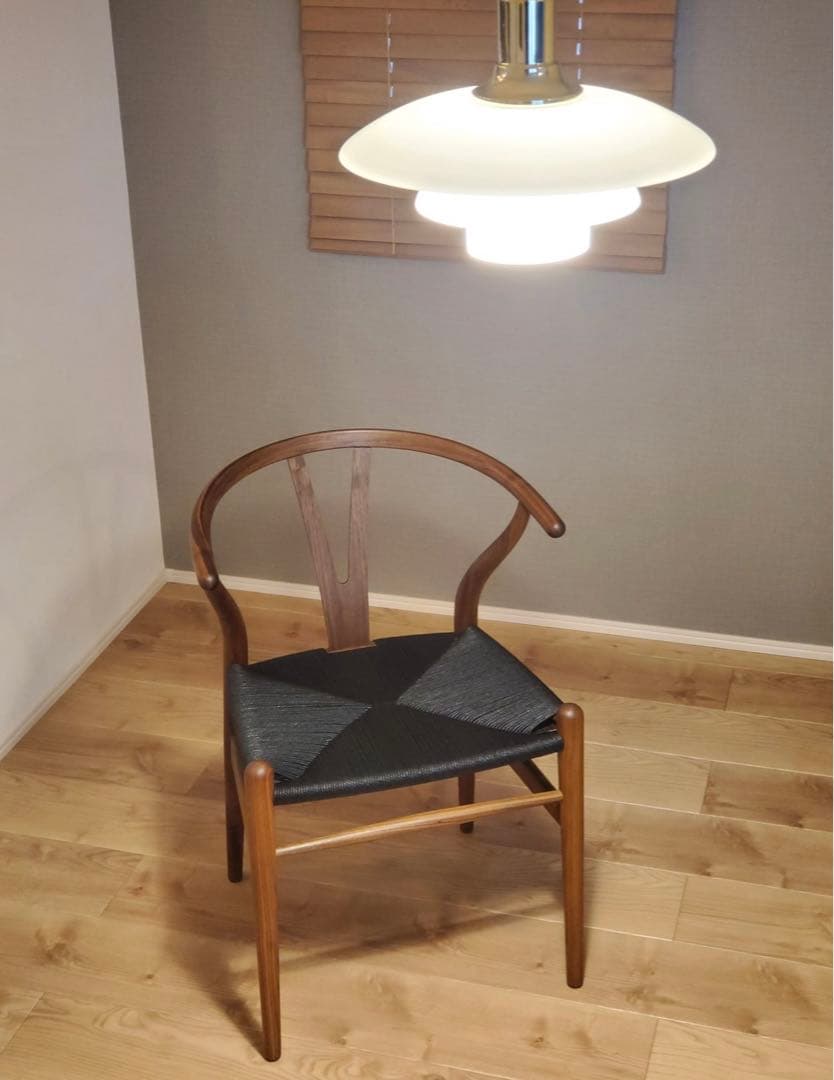 【未使用】【貴重】ワイチェアCH24 ウォールナット　ブラックコードペーパー