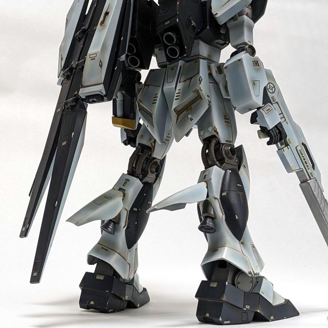 【ホビージャパン 波佐本英生 1999年製作 1/100νガンダム】完成品