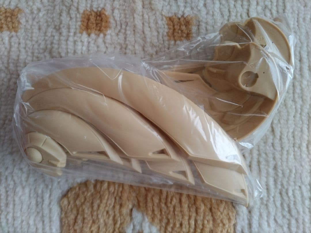 ロボット 1/100 Prototype K.O.G. AUGE/ALUUSQULL