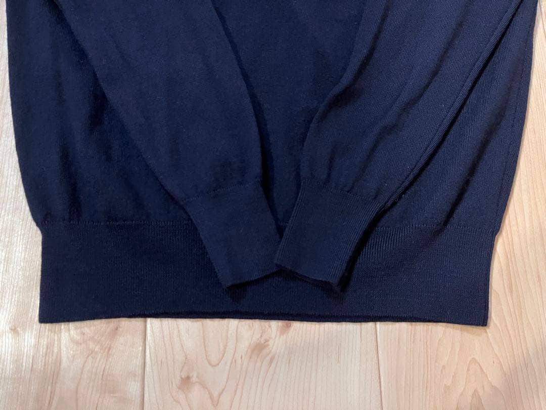 【当日または翌日発送】 MAISON KITSUNÉ ネイビー セーター S