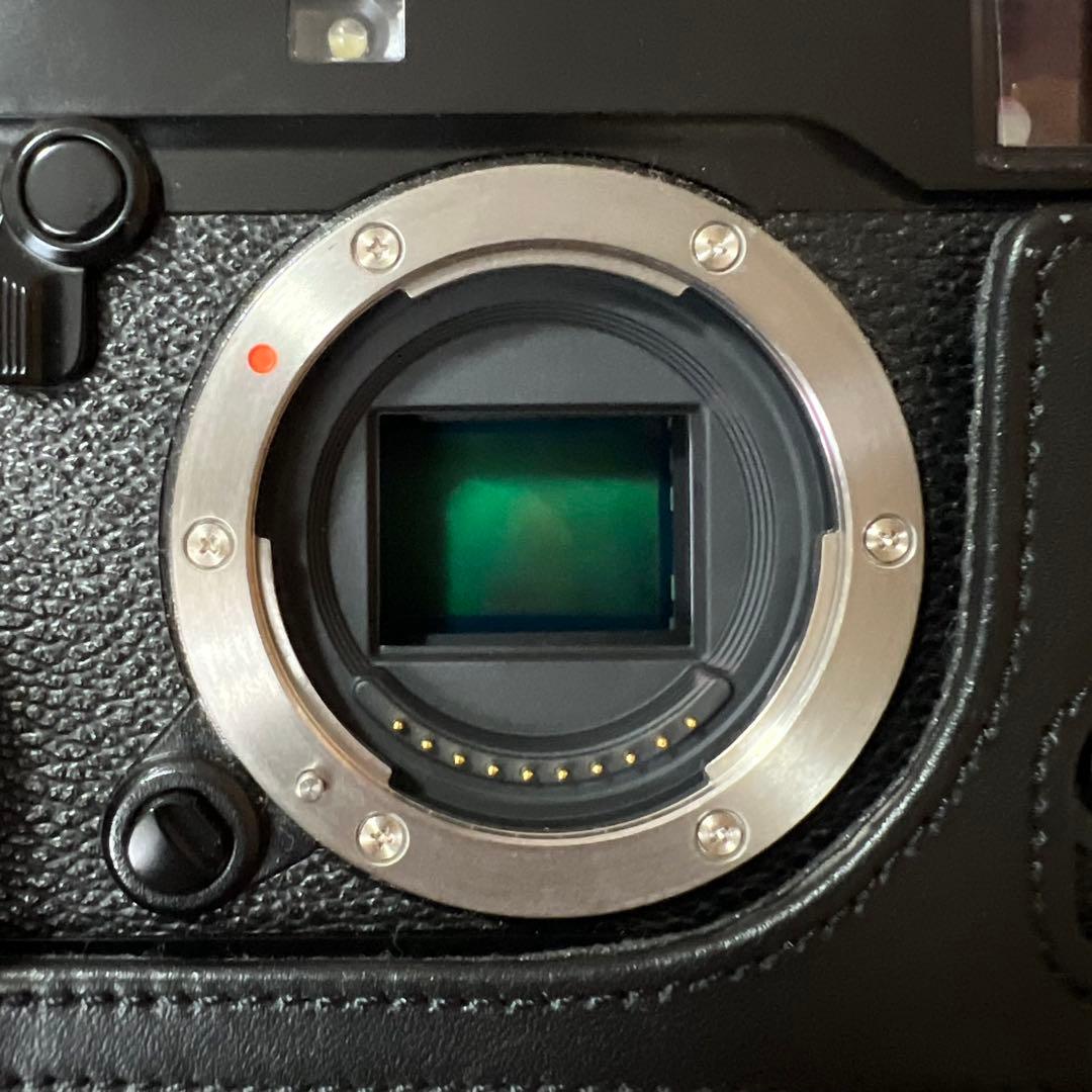 FUJIFILM 富士フィルム ミラーレス一眼 ボディ X-PRO2