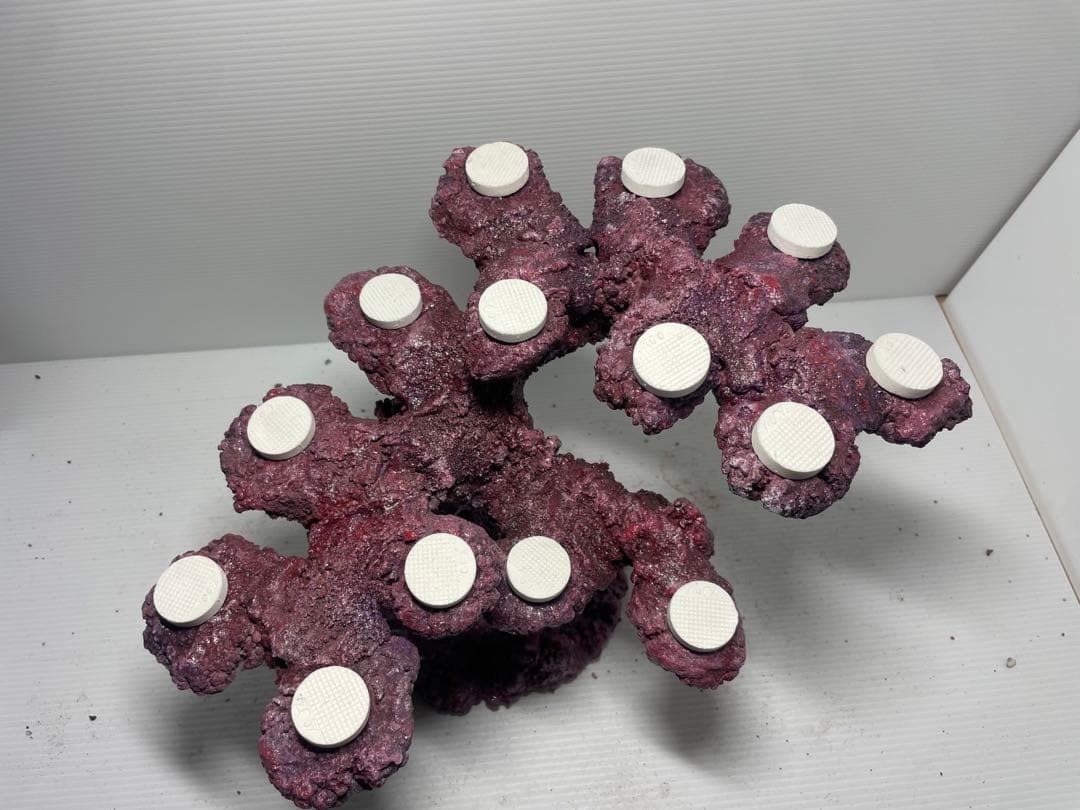 【送料無料】人工ライブロック　PHR32／14穴加工　アク抜き済み安心塗料使用