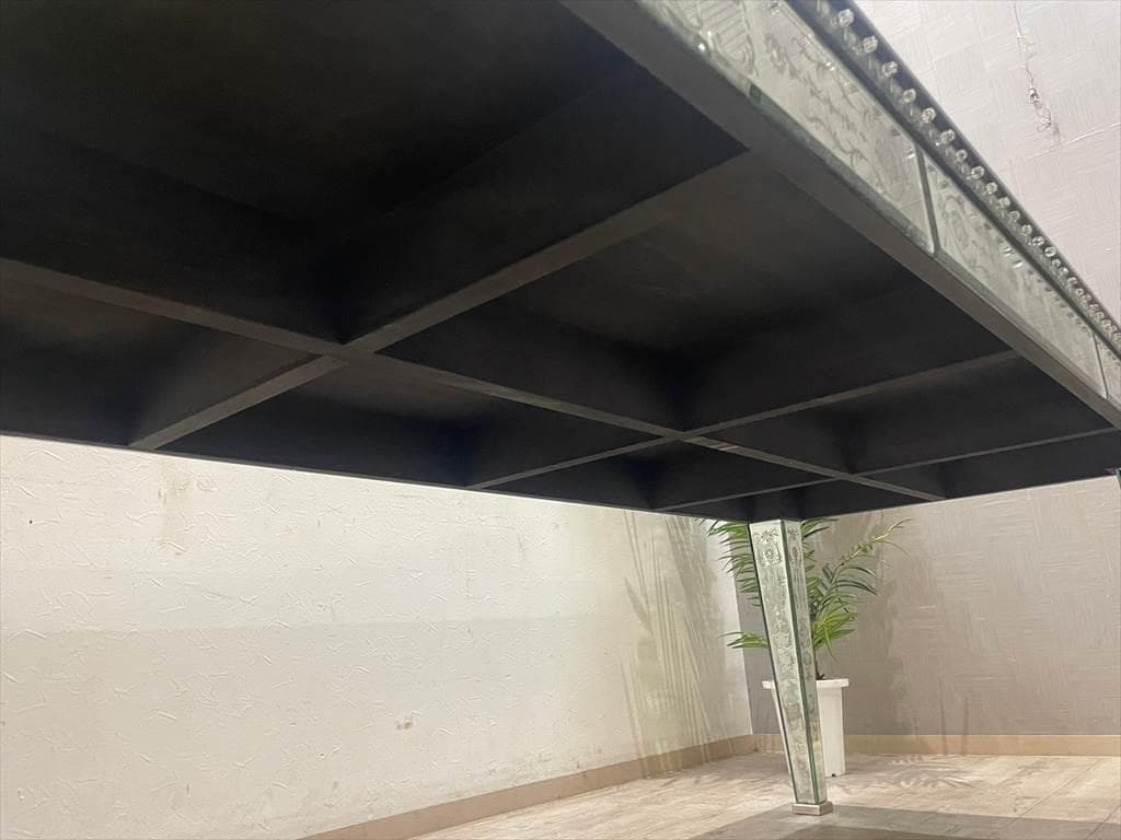 希少！煌びやかな全面ミラー仕様！最高級ダイニングテーブル♪約200万円