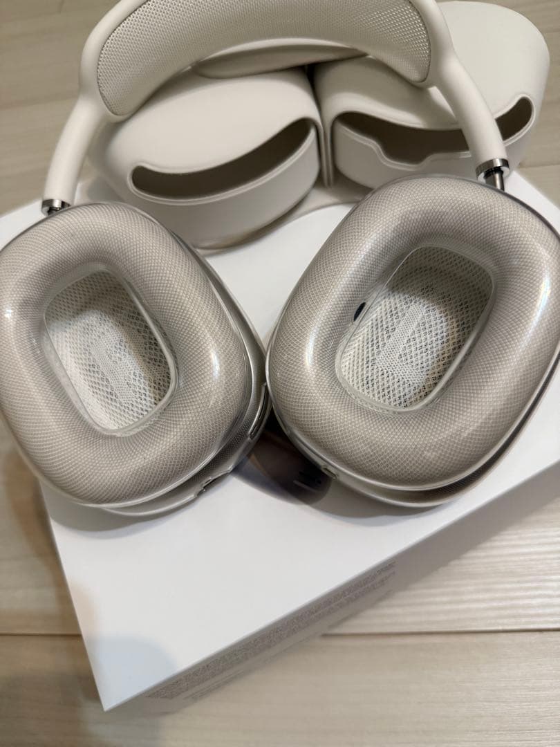 T*様 AirPods MAX 本体 スターライト