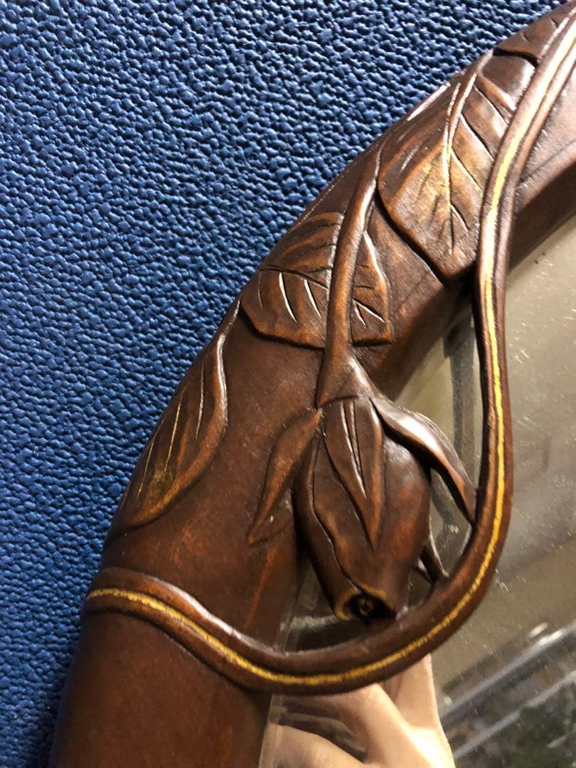 A 壁掛けミラー　壁掛けインテリア　木彫り　アンティーク調　ヴィンテージ　ロココ