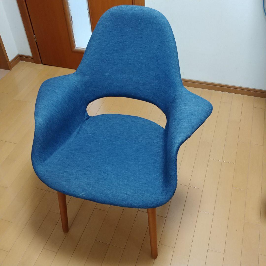 お洒落な 椅子 青 デザイン 布張り