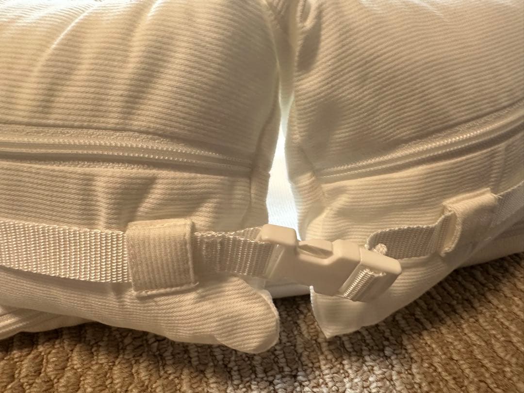 DockATot Deluxe Plus ドッカトット　ホワイト