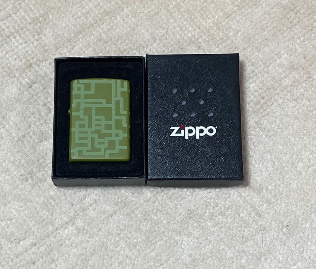 布袋寅泰Zippo オリーブグリーン 幾何学模様ライター