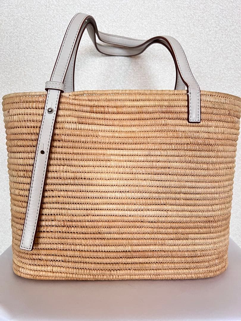 LOEWE ロエベ　スクエアカゴバック