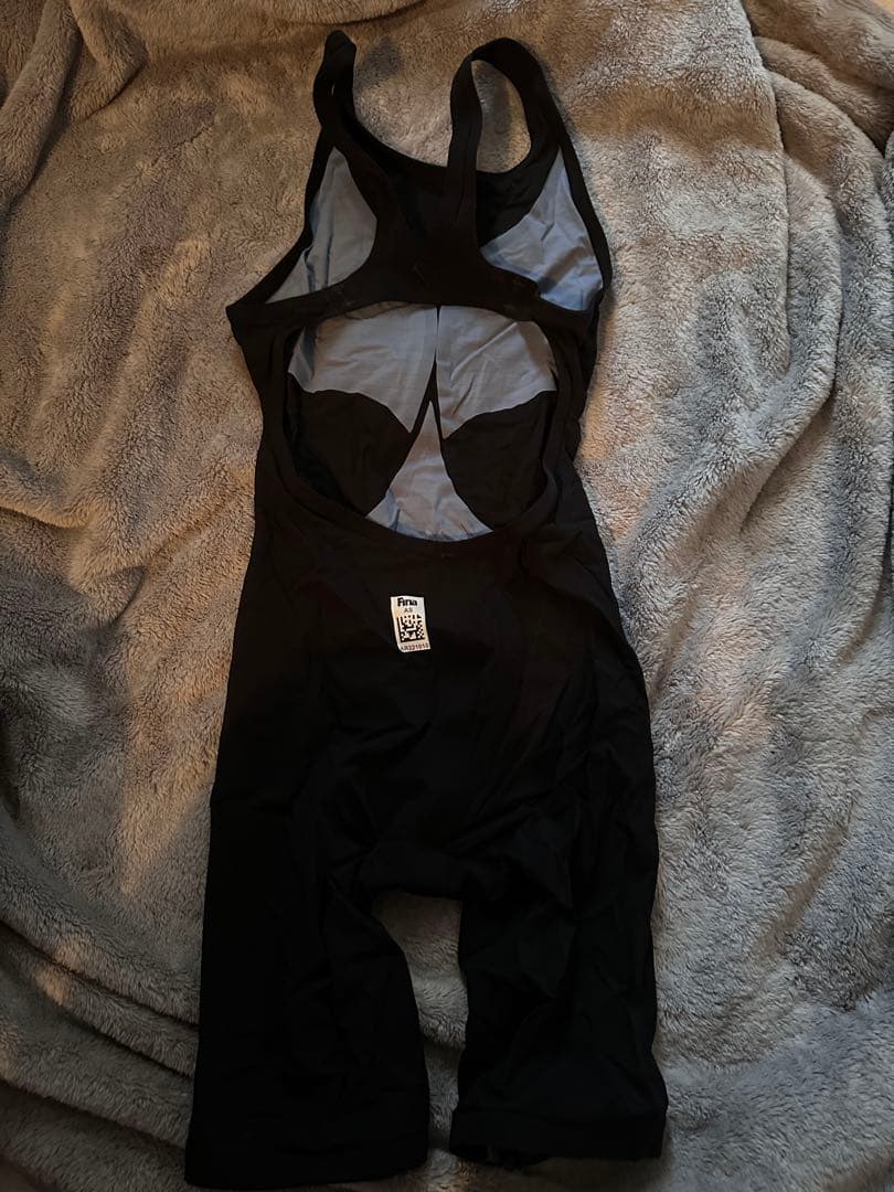 arena ブラック スポーツ水着