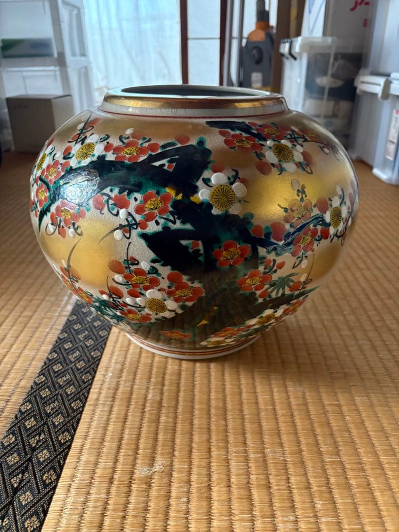 九谷焼　花瓶