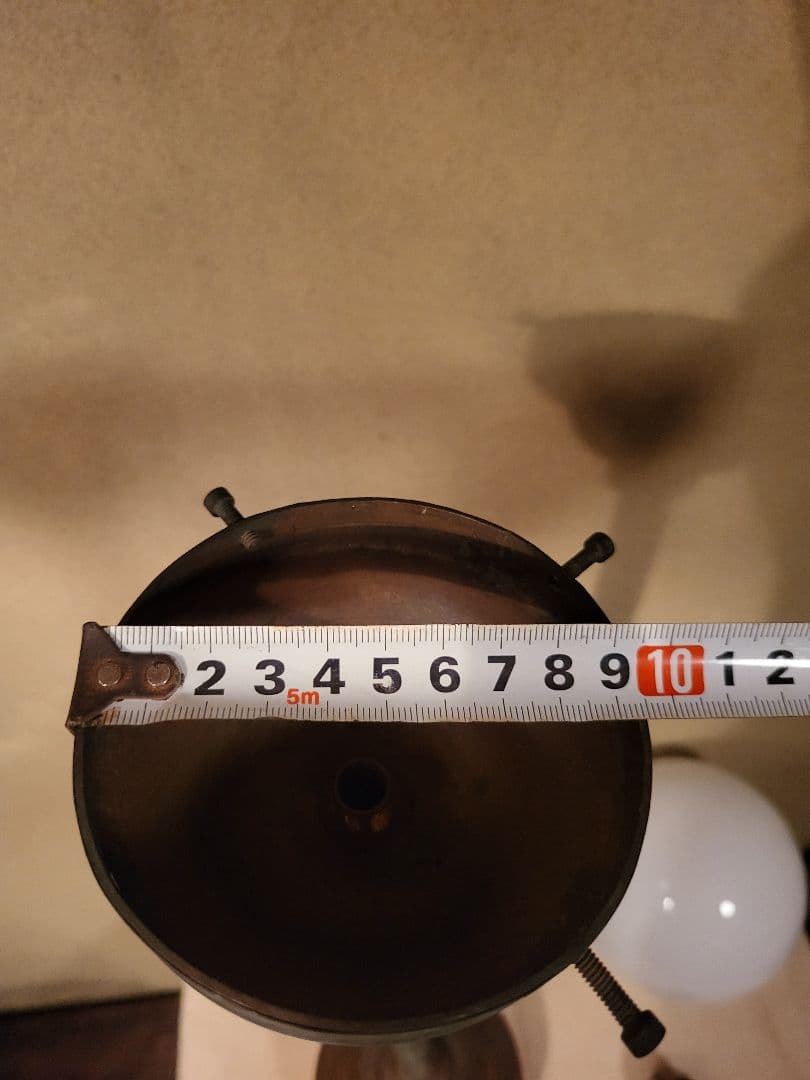 ブラケットライト　乳白色ガラス　電笠 付き