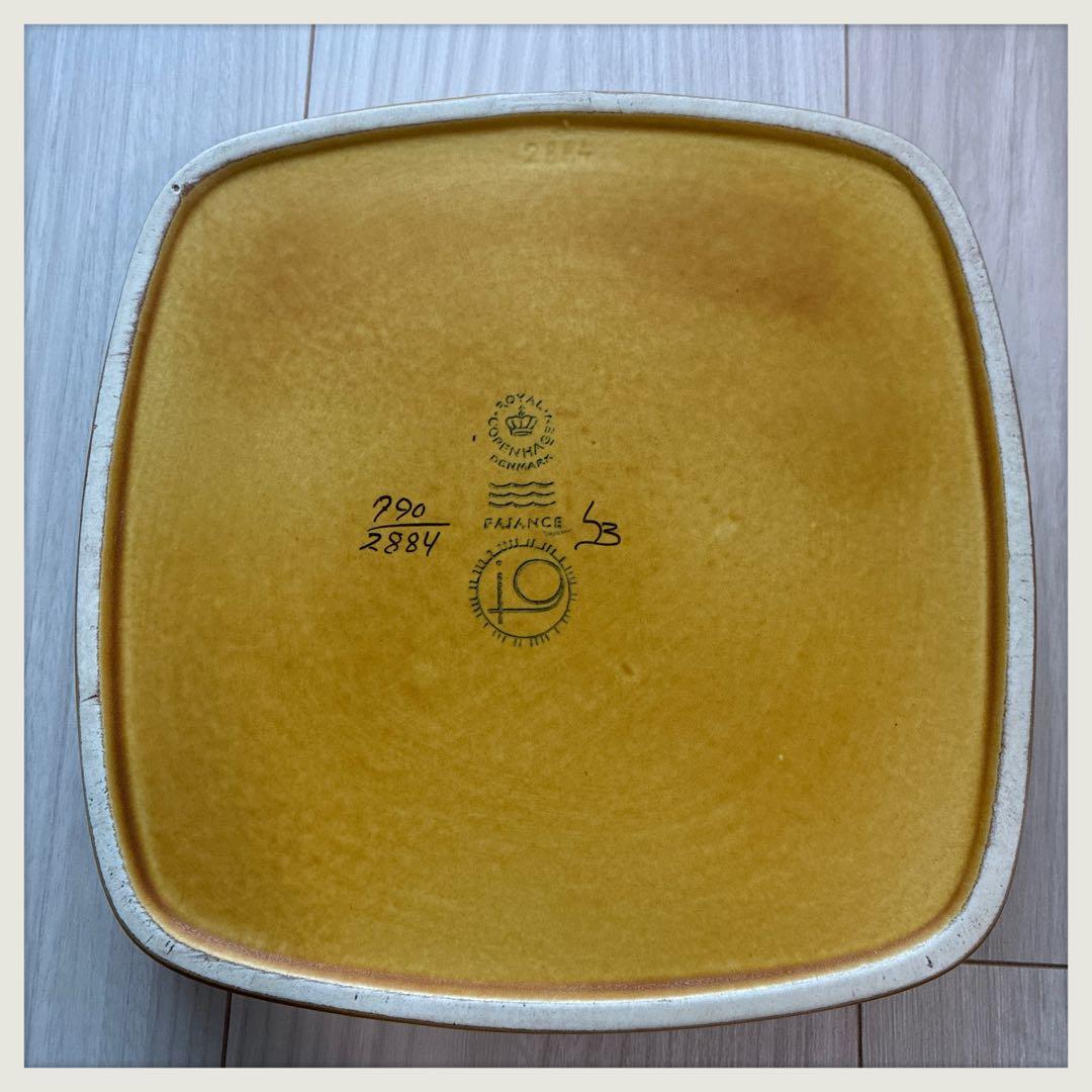 ロイヤルコペンハーゲン　Bacca ヴィンテージ 角皿