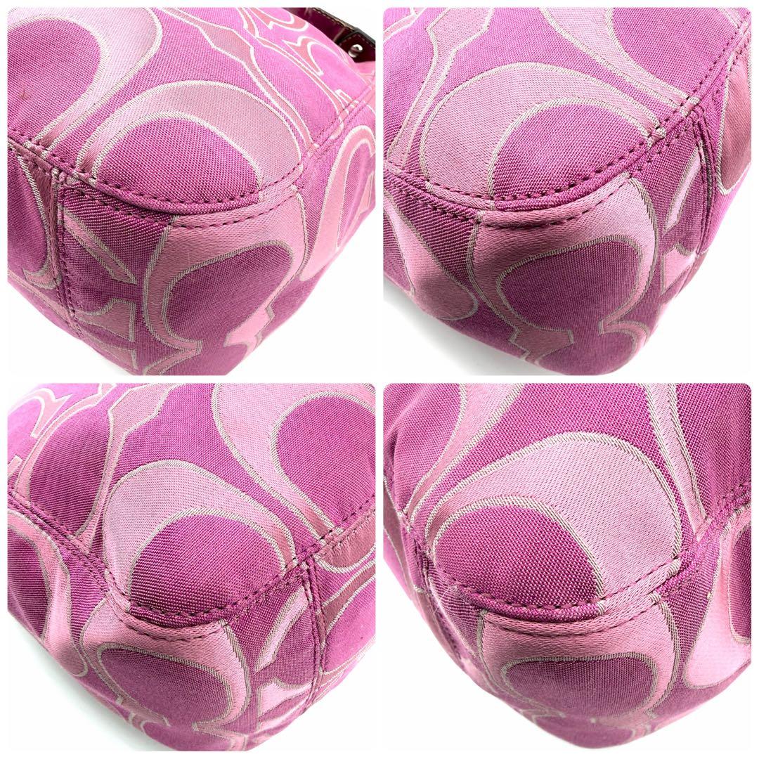 美品　COACH　アクセサリーポーチ　2way 　ピンク　キャンバス　チャーム