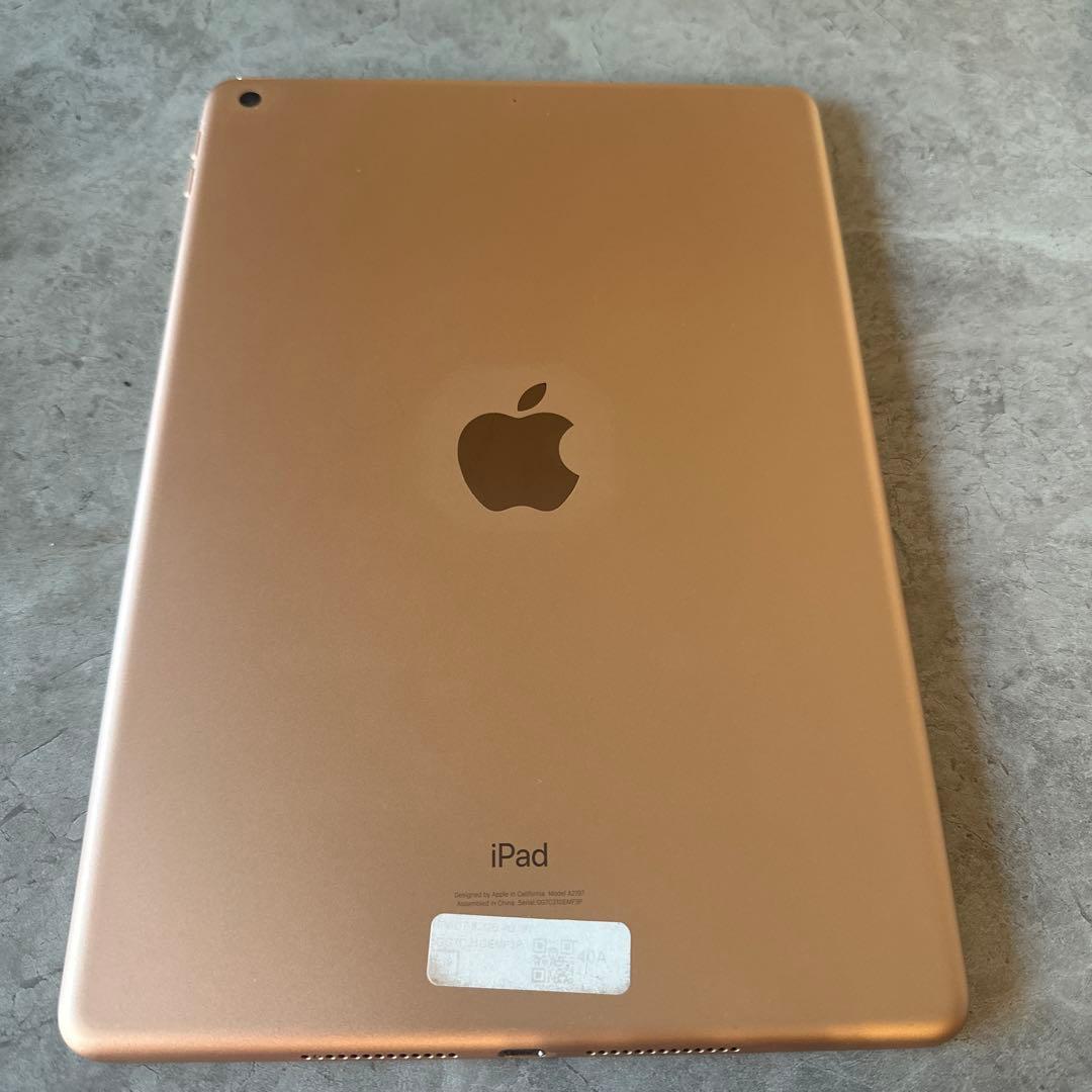 Apple iPad (第７世代) Wi-Fi 32GB ゴールド★