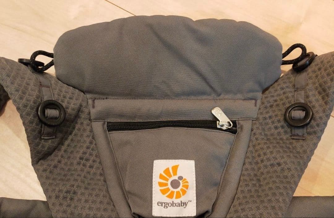 エルゴベビー 抱っこ紐 グレー メッシュ　オムニブリーズ　グラファイトグレー