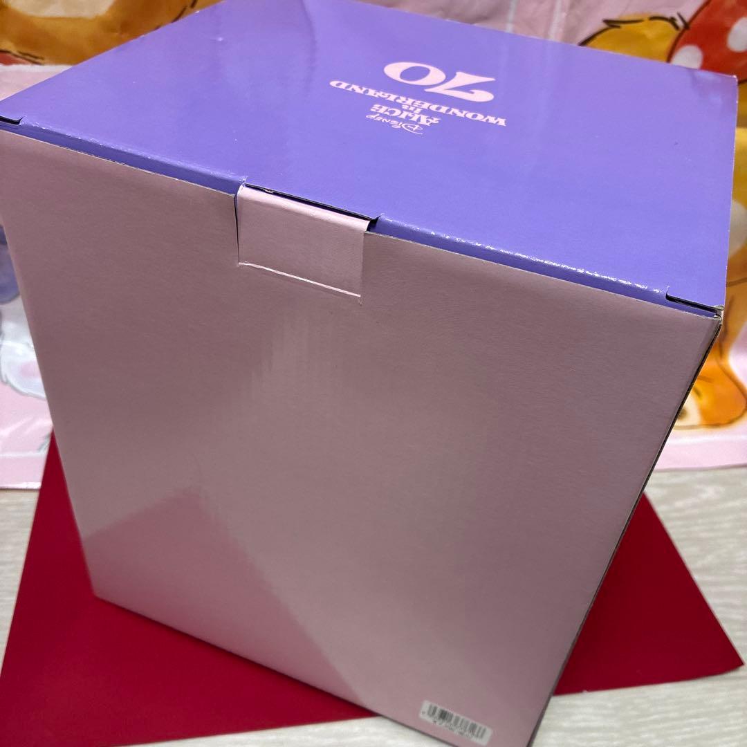 ディズニーストア　未開封　アリス　コットンボックス & アクセサリースタンド