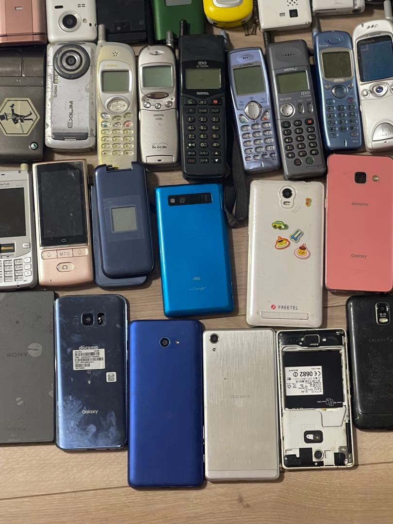 中古携帯電話セットジャンク94台