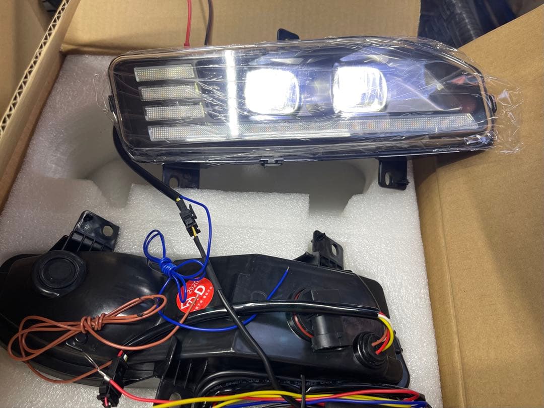 エクストレイルT32 後期 LEDフォグランプキット 未使用品