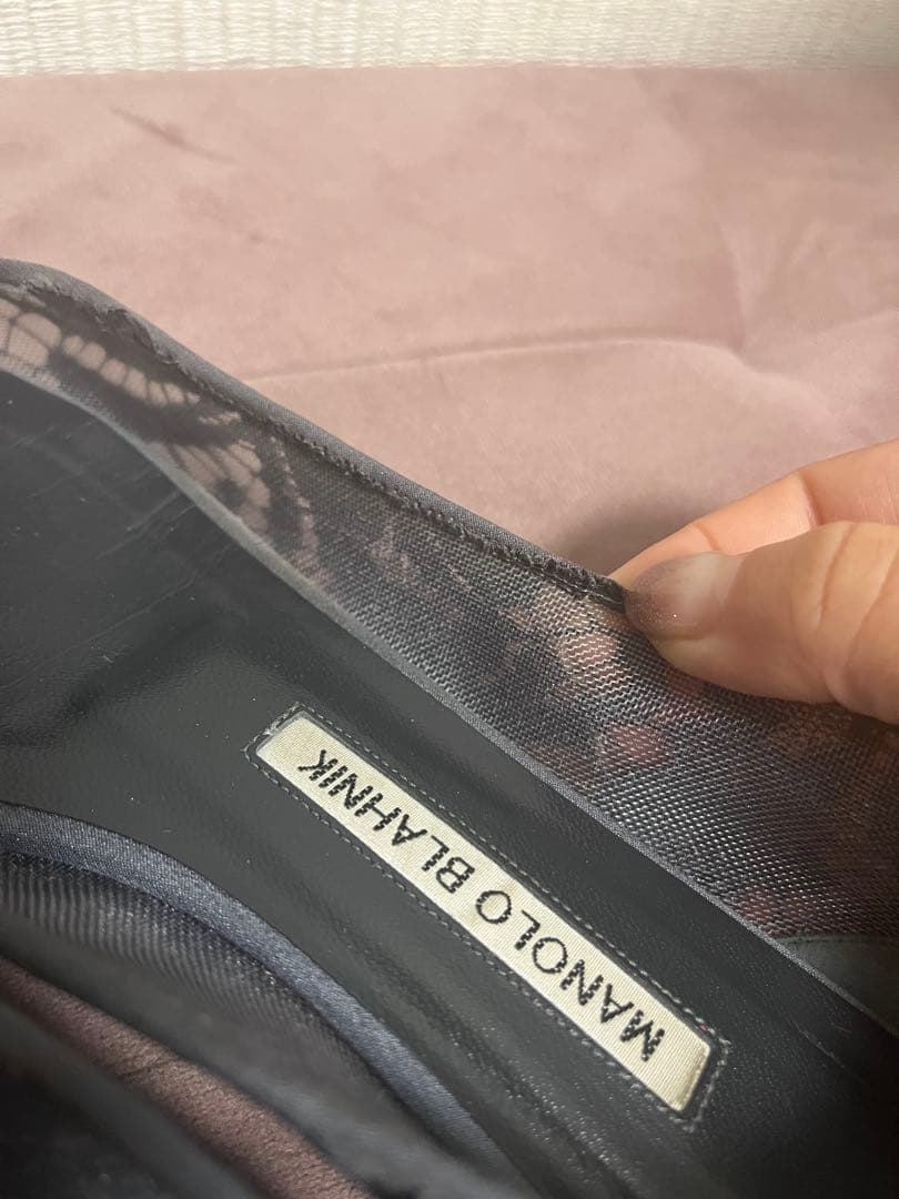 R*i様 MANOLO BLAHNIK ハンギシ ローヒール　グレー レース　3