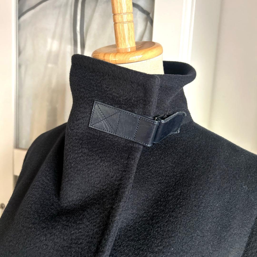 マックスマーラ 黒に近い紺色　キャメル素材100% 暖かいコート
