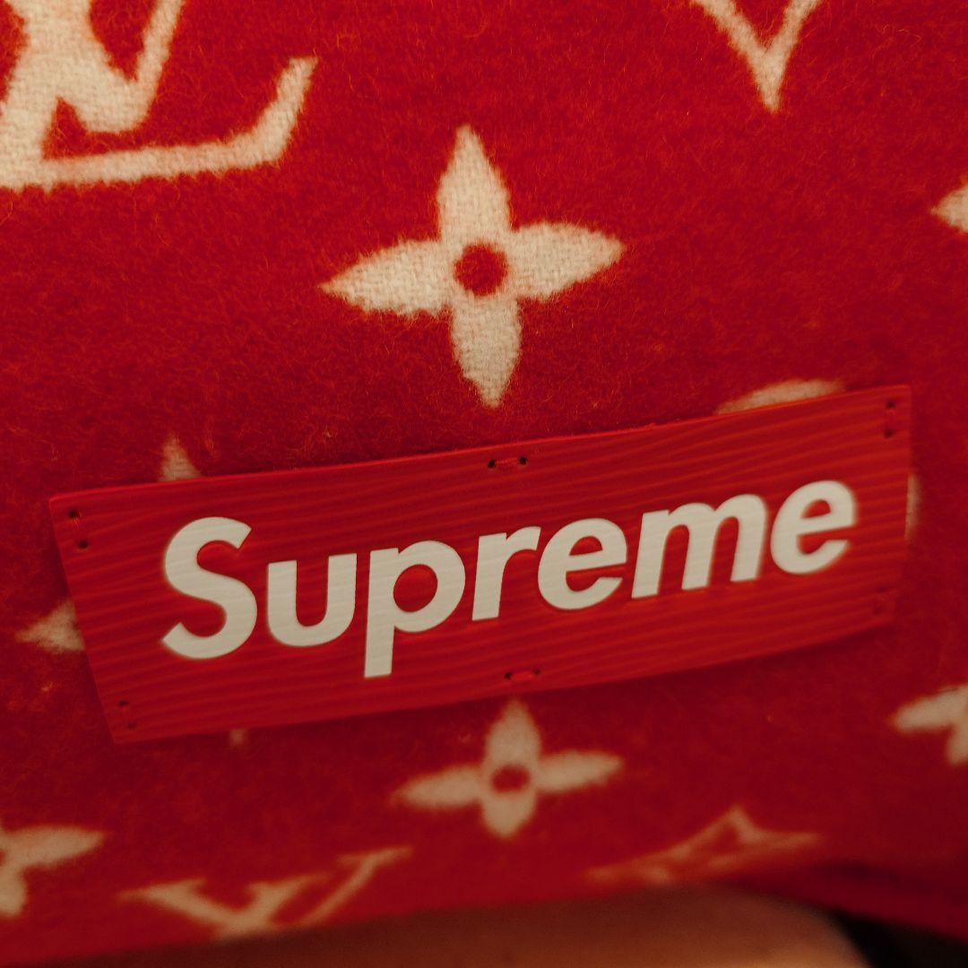 ルイヴィトン×シュプリーム　カシミア　クッション　レア