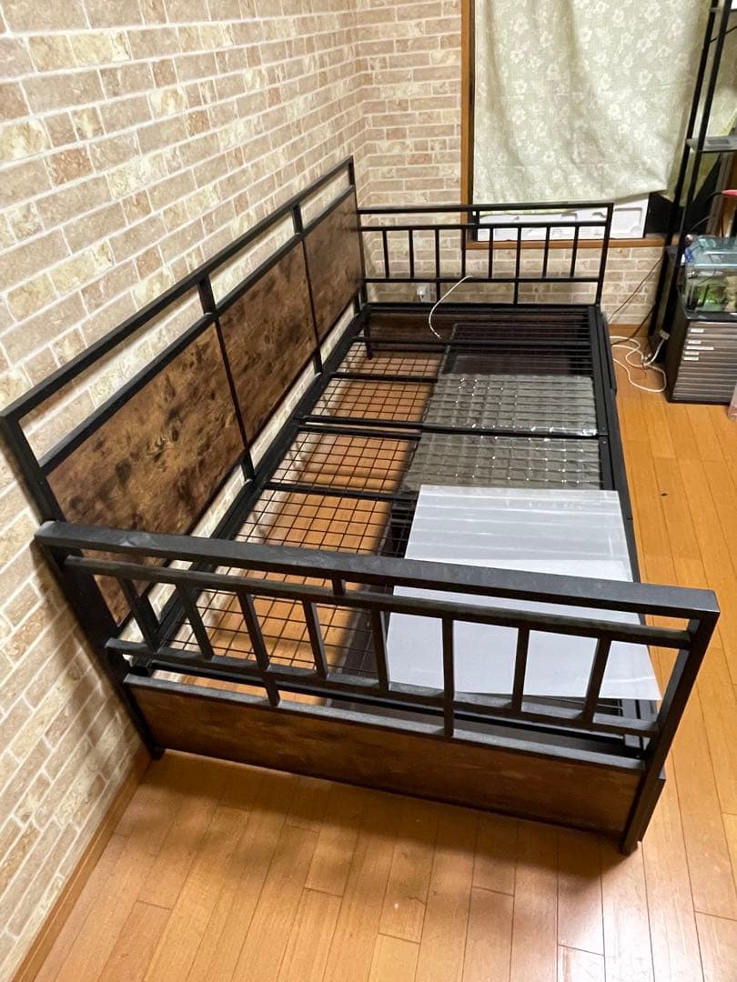 ニトリ／デイベッドステイン/シングルベッドフレーム スチール 木製 収納付き