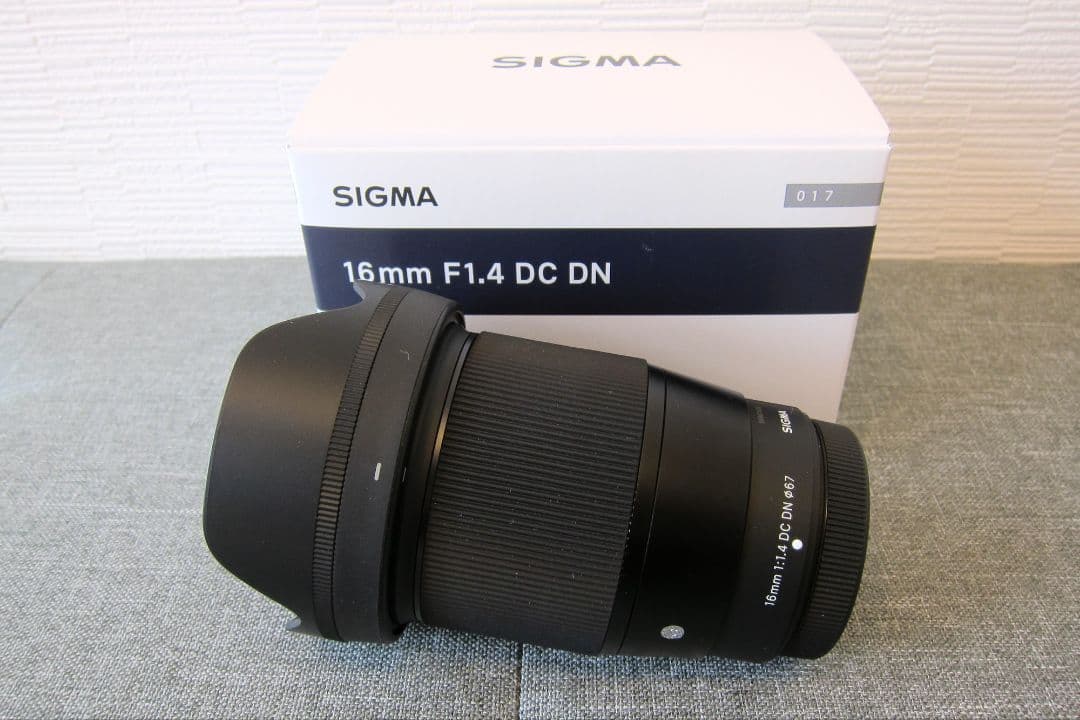 SIGMA 16mm F1.4 DC DN [フジフイルムXマウント用]　美品