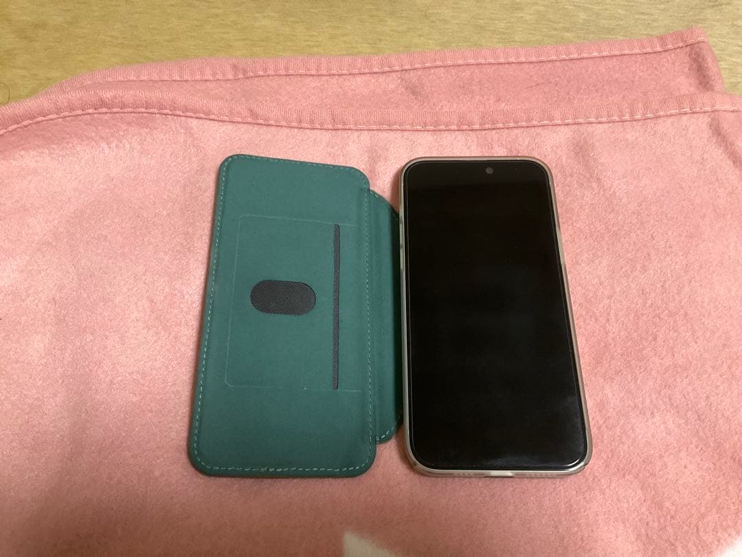 iPhone 15 Plus ミントグリーン SIMフリー 128gb