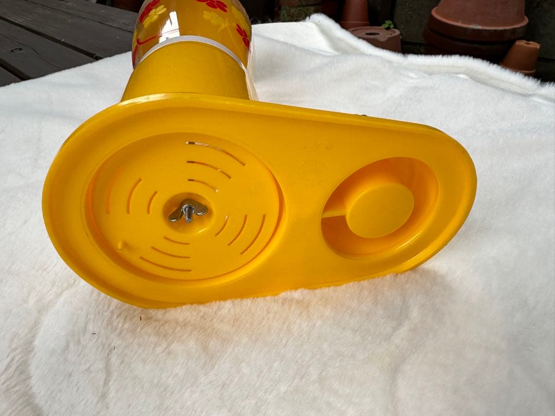 昭和レトロ　レトロ箸立て　レトロポップ　トーワ　黄色い花柄の箸立