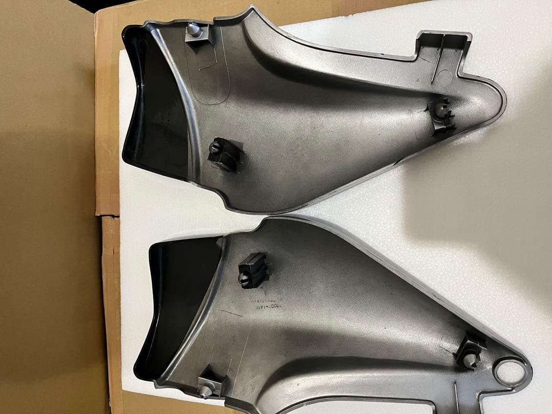 Kawasaki ゼファー750 純正外装セット