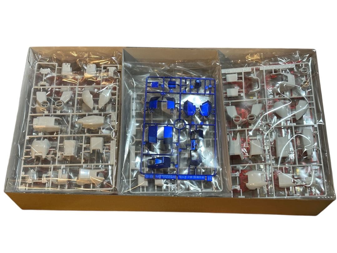 PG RX-78-2 ガンダム (チタニウムフィニッシュ)