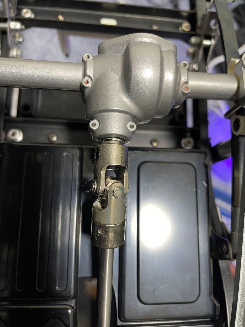 タミヤ　ハイラックス　４ＷＤ　ハイリフト　3速トランスミッション　BRUISER