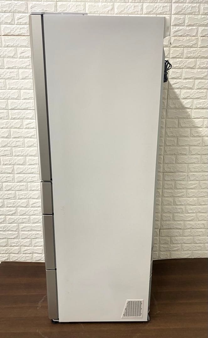 日立 HITACHI 大容量 冷蔵庫 R-S40J 5ドア